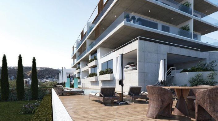 Image No.12-2 Bed Apartment for sale