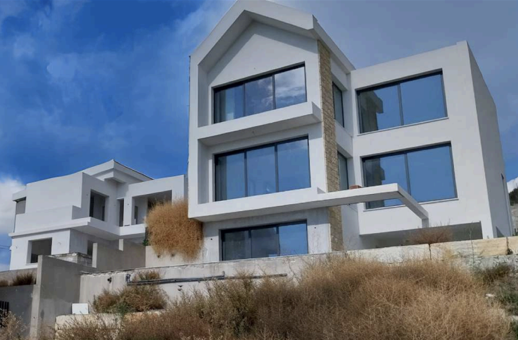 Image No.1-4 Bed House for sale