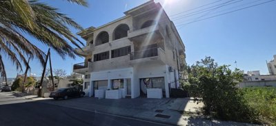 b5feeec4-d5b7-41d9-85a4-c4937a0893d2