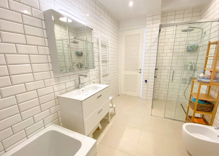 Image No.27-5 Bed Villa for sale