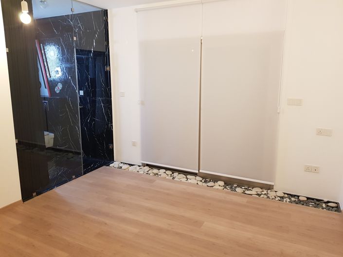 Image No.21-4 Bed House for sale