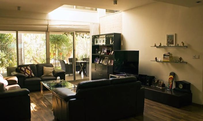 Image No.13-5 Bed House for sale