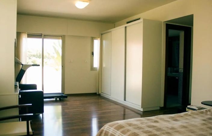 Image No.14-5 Bed House for sale