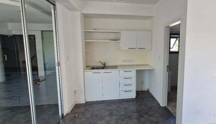 Image No.4-Commercial à vendre à Agia Zoni