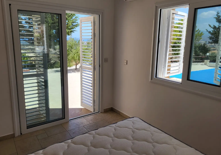 Image No.14-5 Bed Villa for sale