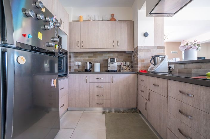 Image No.10-4 Bed House for sale