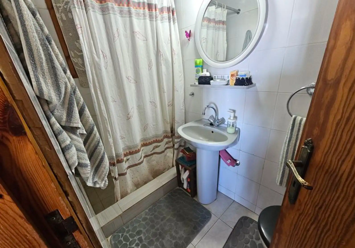 Image No.13-3 Bed House for sale