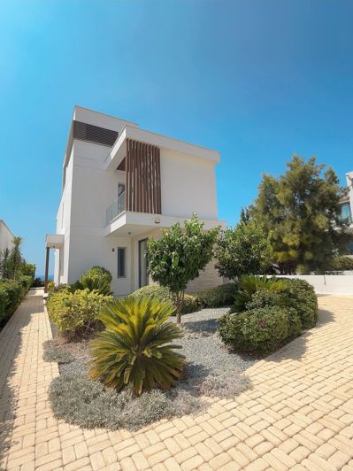Image No.1-4 Bed House for sale
