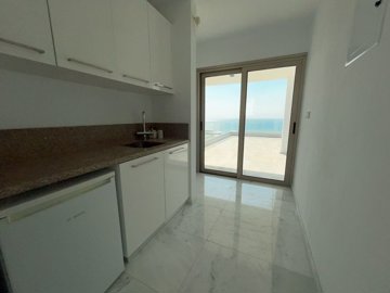 2f164c66-05c8-46be-aaf8-ba2a2e2848e2