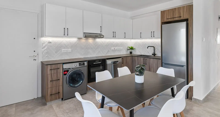 Image No.3-3 Bed Apartment for sale