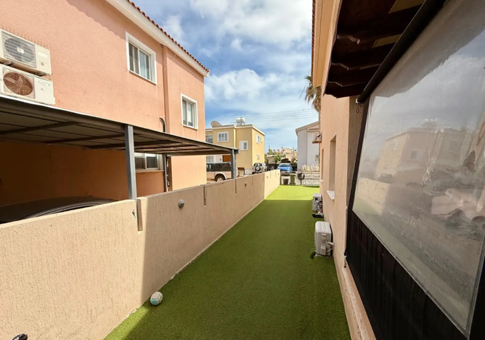 Image No.7-4 Bed House for sale