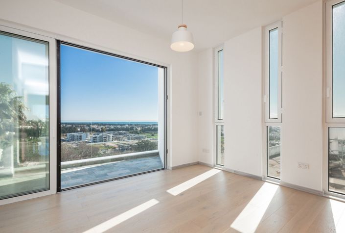 Image No.14-4 Bed House for sale