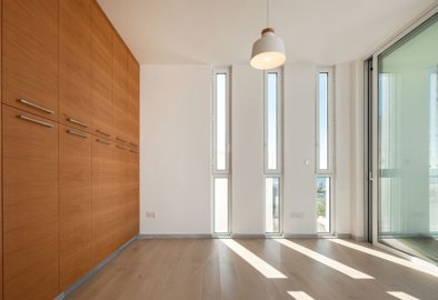 ccb784fc-eab1-438a-aa31-ef0b7d89fe58