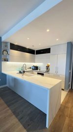 fef6e2b7-f990-48dd-a9ea-a8a3884204b7