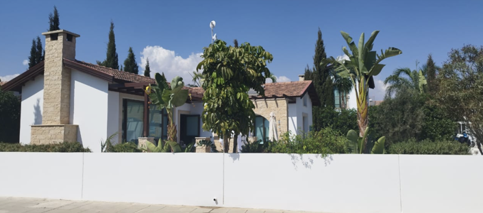Image No.1-2 Bed House for sale