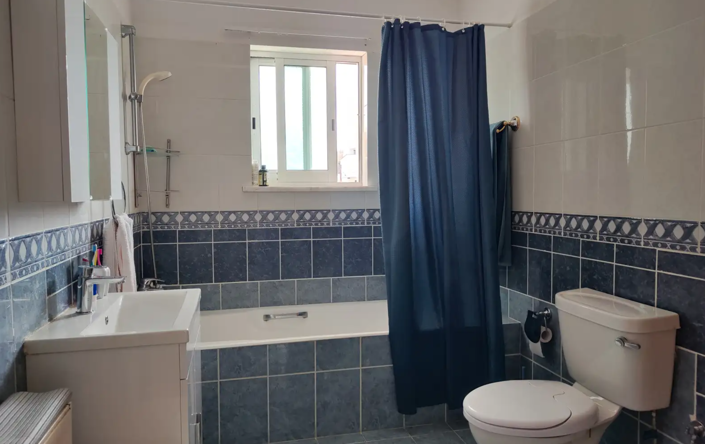 Image No.5-4 Bed House for sale