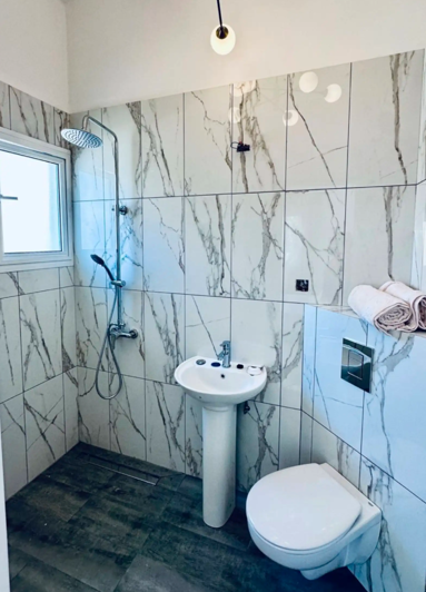 Image No.5-3 Bed Villa for sale