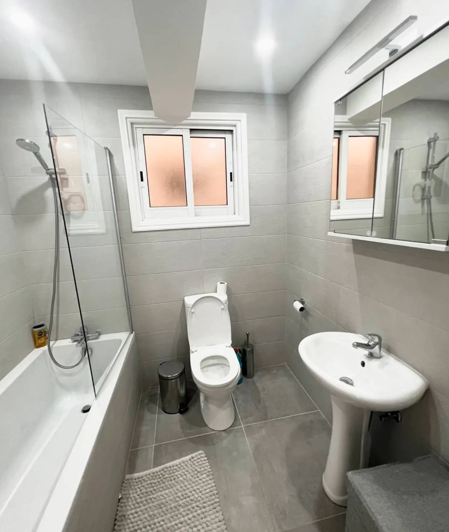 Image No.13-2 Bed Apartment for sale