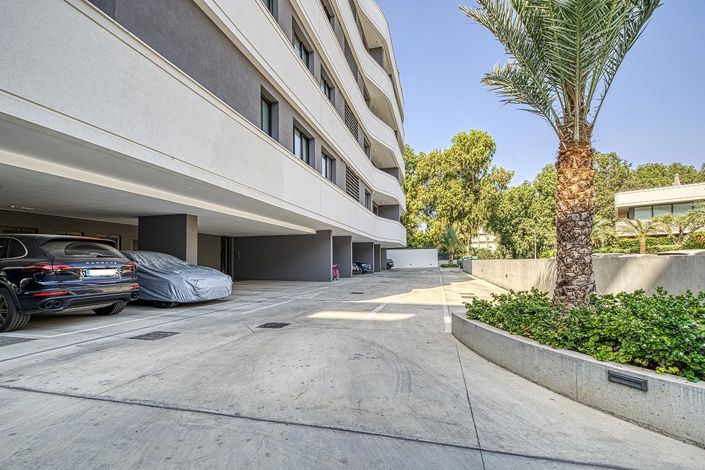 Image No.5-Appartement de 4 chambres à vendre à Limassol