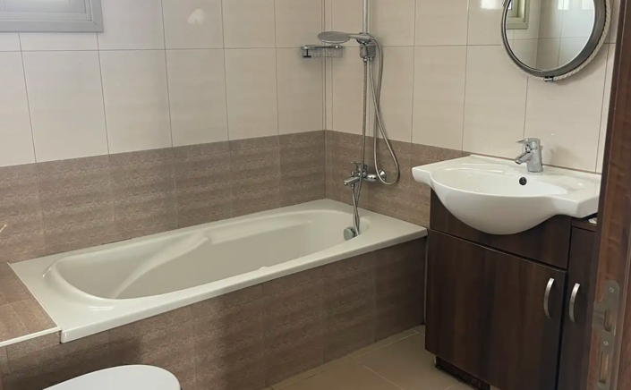 Image No.3-3 Bed Apartment for sale