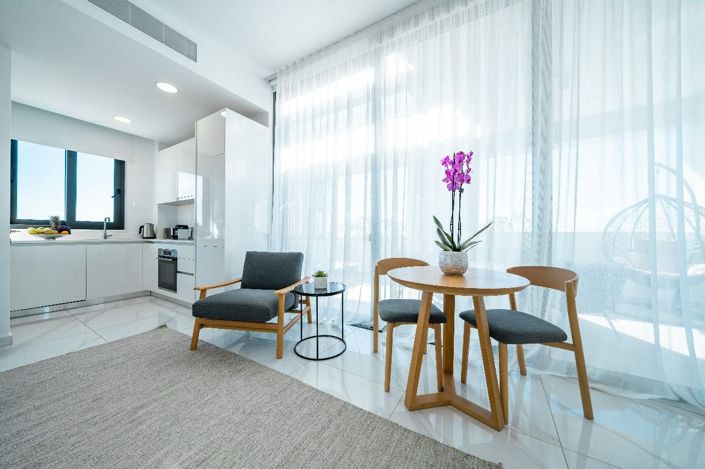 Image No.13-1 Bed Studio for sale