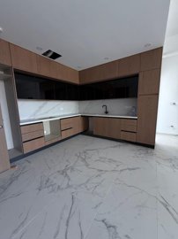 d6456f9a-5ef2-49f9-b677-31951716875e