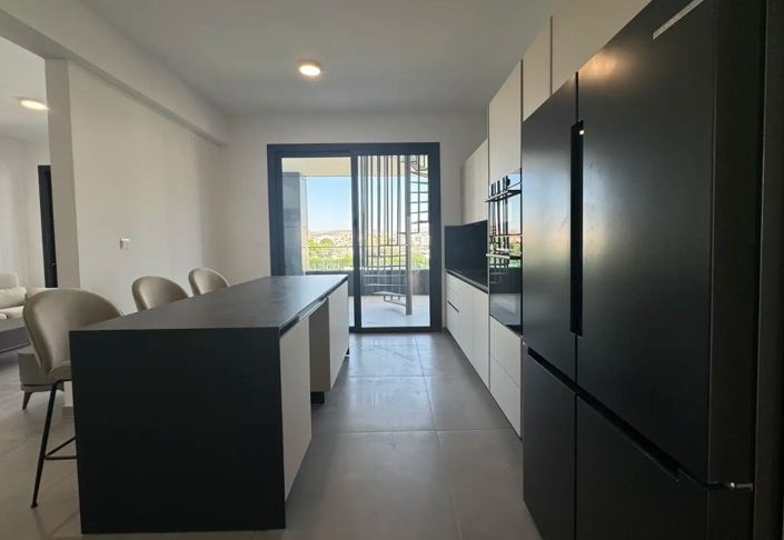 Image No.1-3 Bed Penthouse for sale
