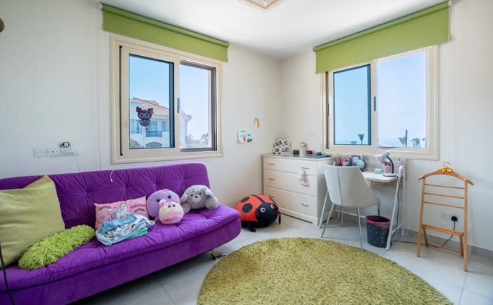 Image No.4-4 Bed House for sale