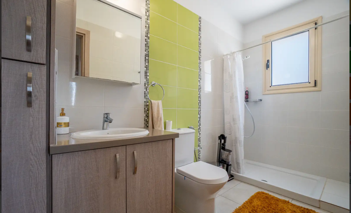 Image No.9-4 Bed House for sale