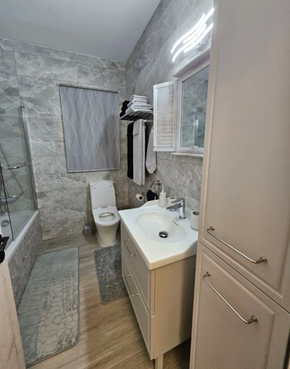 Image No.12-3 Bed House for sale