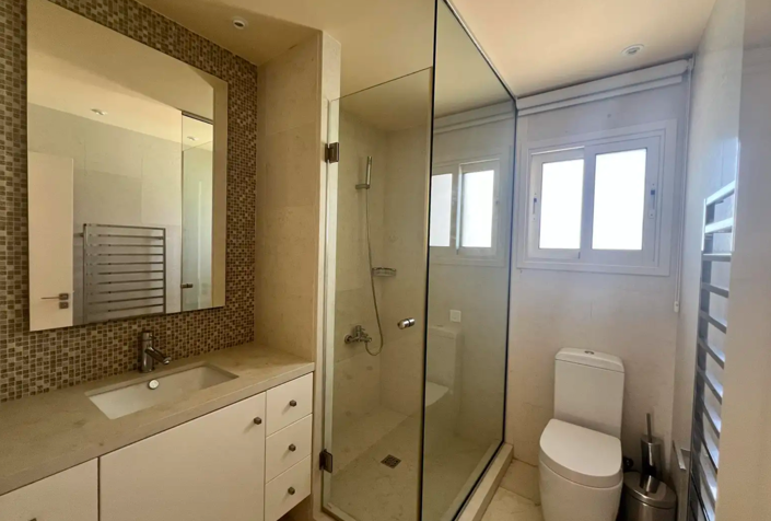 Image No.5-3 Bed House for sale