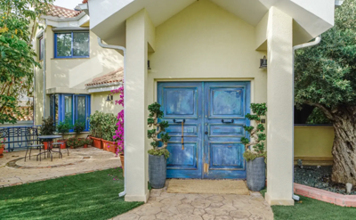 b8469bfc-17b7-4997-9f82-db486193c097