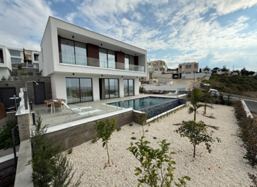 76873c97-e6b1-4353-81e8-fdfce30d0143