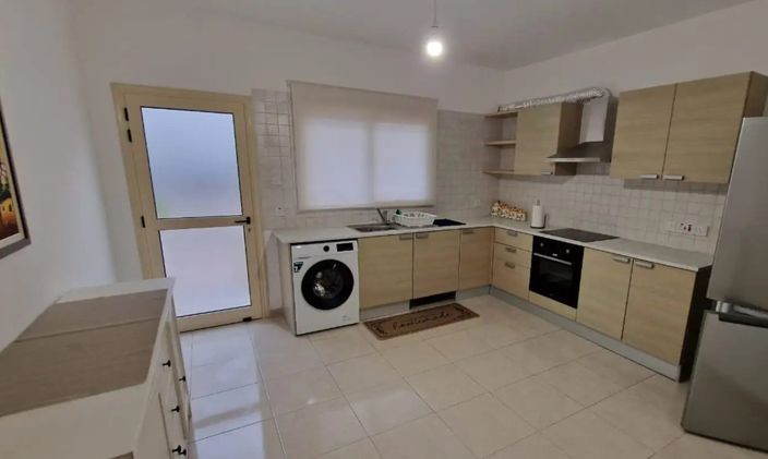 Image No.3-Maison de 3 chambres à vendre à Erimi