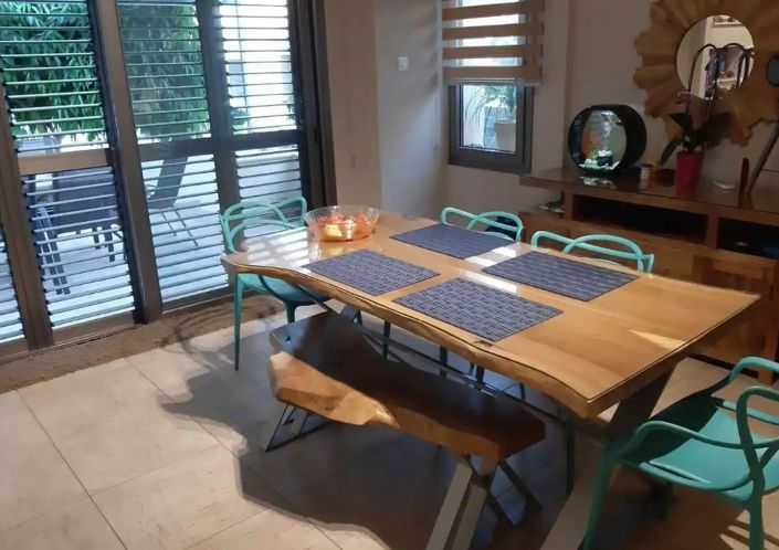 Image No.4-2 Bed House for sale