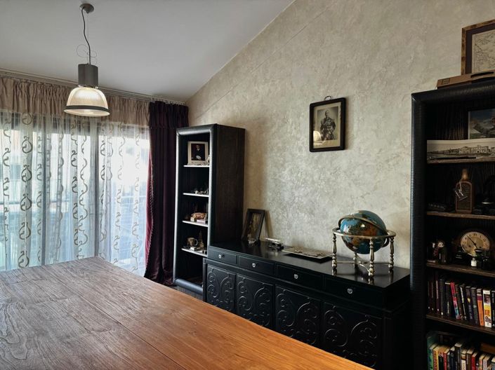 Image No.10-4 Bed House for sale