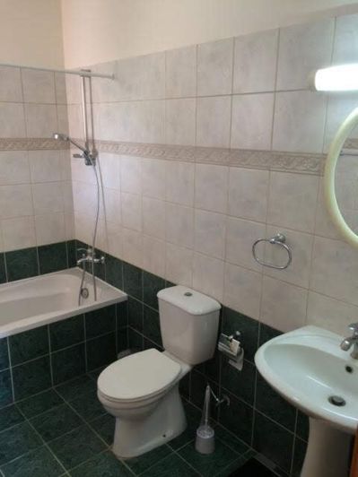 Image No.12-3 Bed House for sale