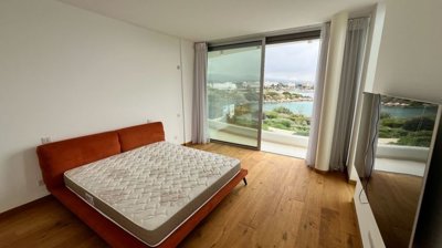 dff2a5c5-f50a-4460-804e-7ddae74cc2d8