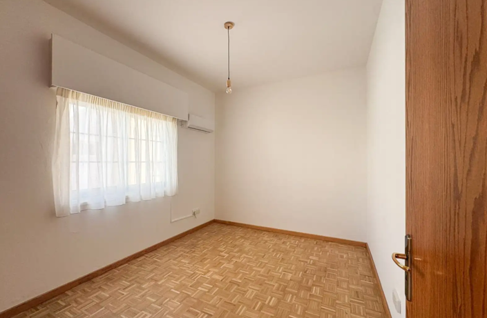 Image No.9-3 Bed Apartment for sale