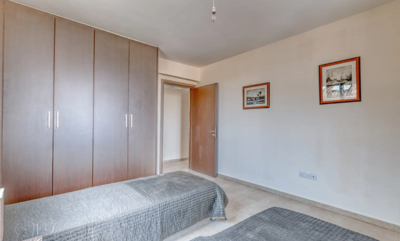 6754fc40-7d06-4890-9b3e-e318f28e624e