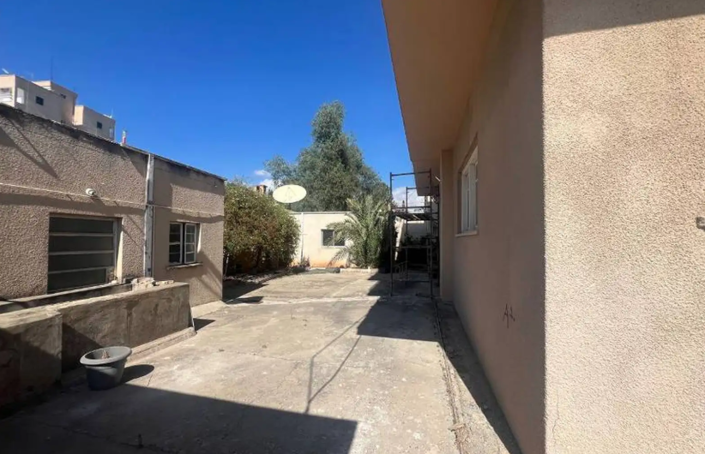 Image No.15-Commercial à vendre à Nicosie