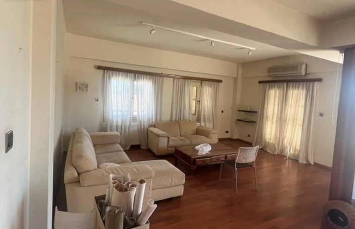 Image No.3-Commercial à vendre à Nicosie