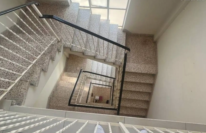 Image No.4-Commercial à vendre à Nicosie