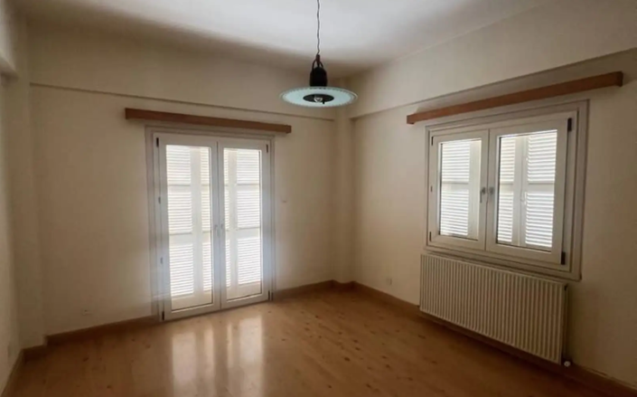 Image No.8-Commercial à vendre à Nicosie