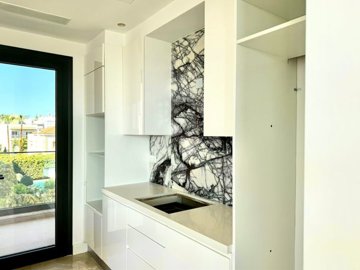 da1624a2-292b-4d5a-9a3d-88a0b86282b6