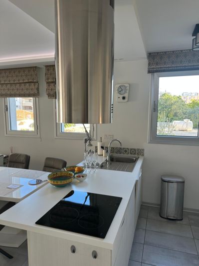 Image No.30-2 Bed Apartment for sale