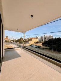 85fd2a31-0e27-48fb-9522-0ae81e6a337f