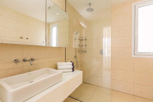 Image No.24-Villa de 4 chambres à vendre à Peyia