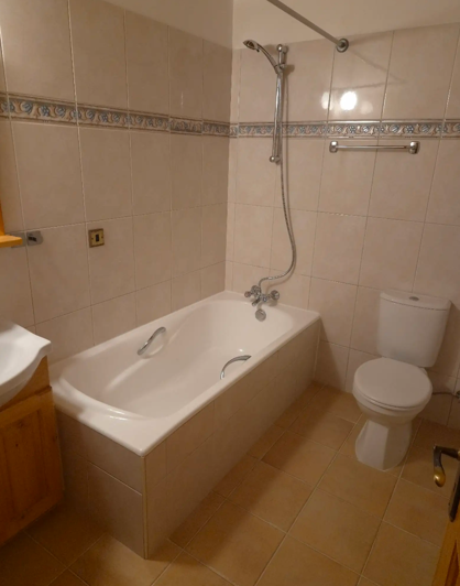 Image No.3-3 Bed House for sale