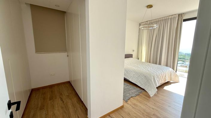 Image No.18-3 Bed Villa for sale